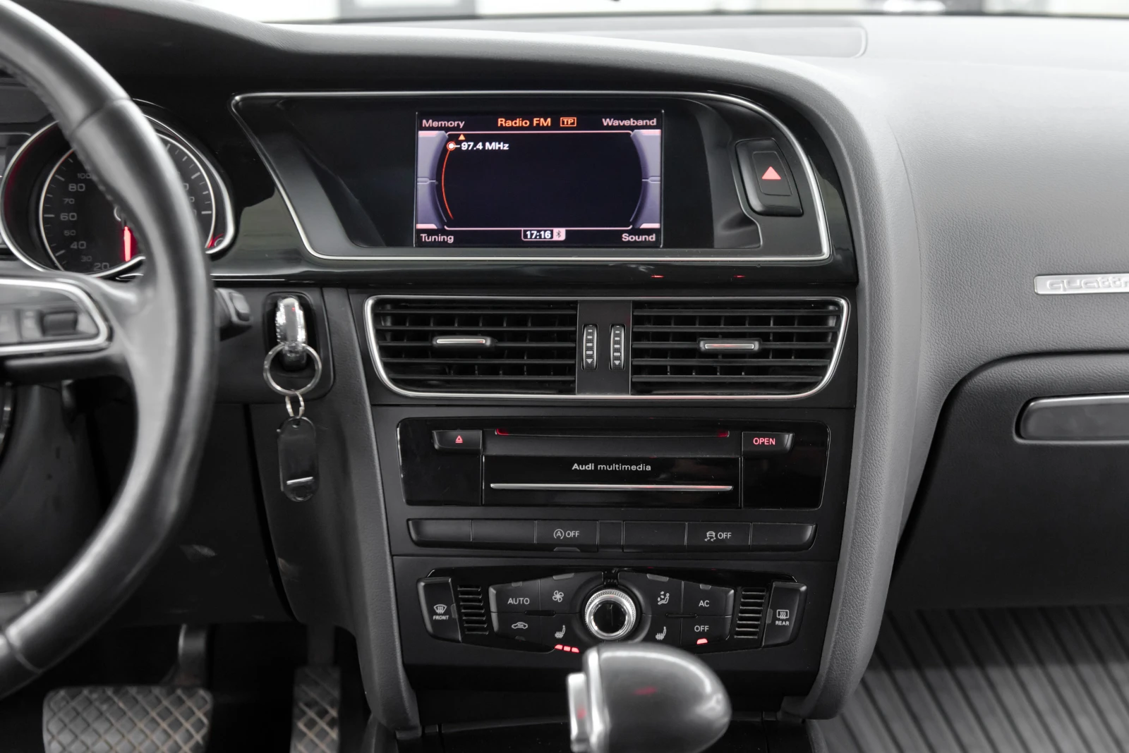 Audi A5 3.0TDI* 4x4* S5 Пакет, снимка 15 - Автомобили и джипове - 54908360