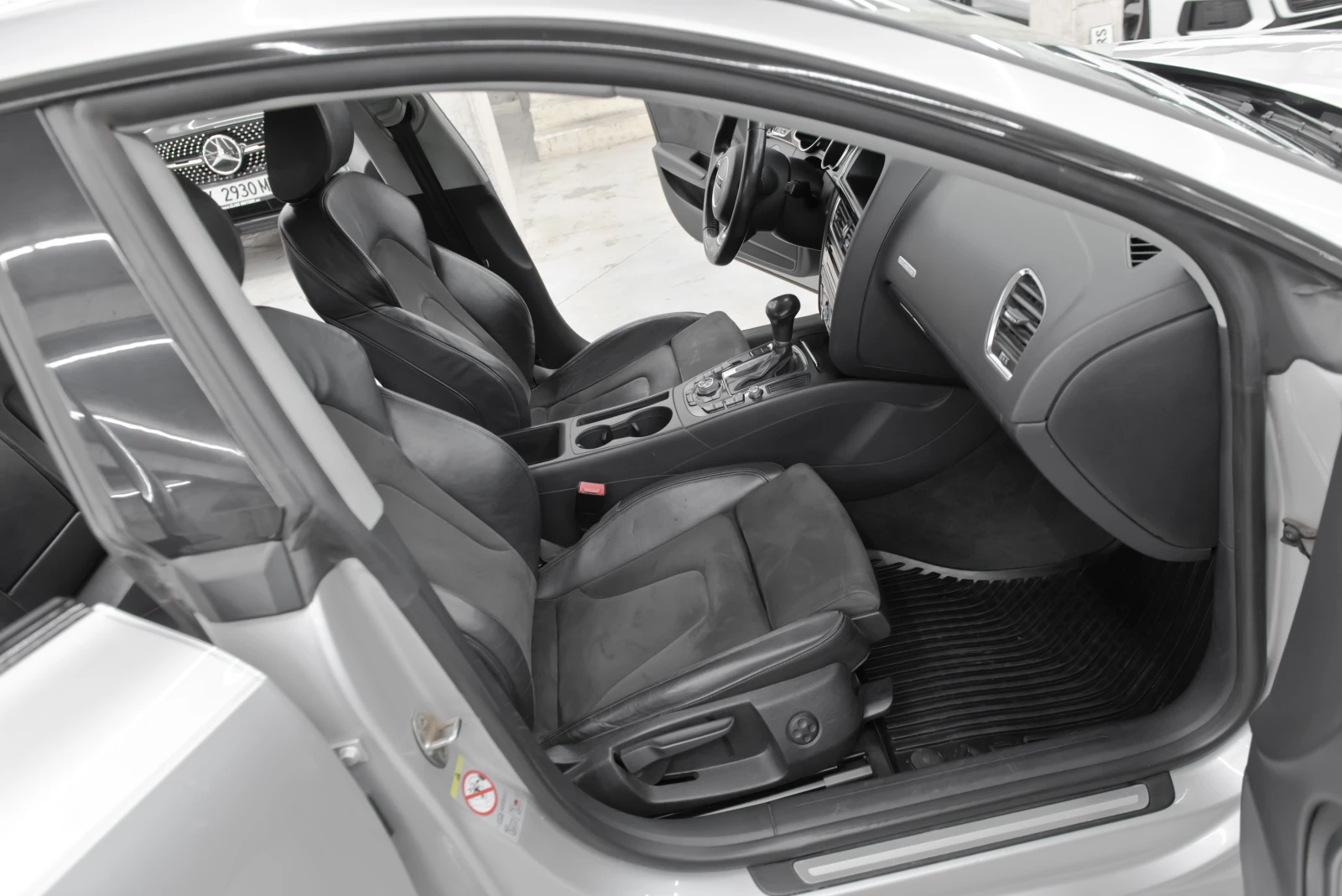 Audi A5 3.0TDI* 4x4* S5 Пакет, снимка 10 - Автомобили и джипове - 54908360