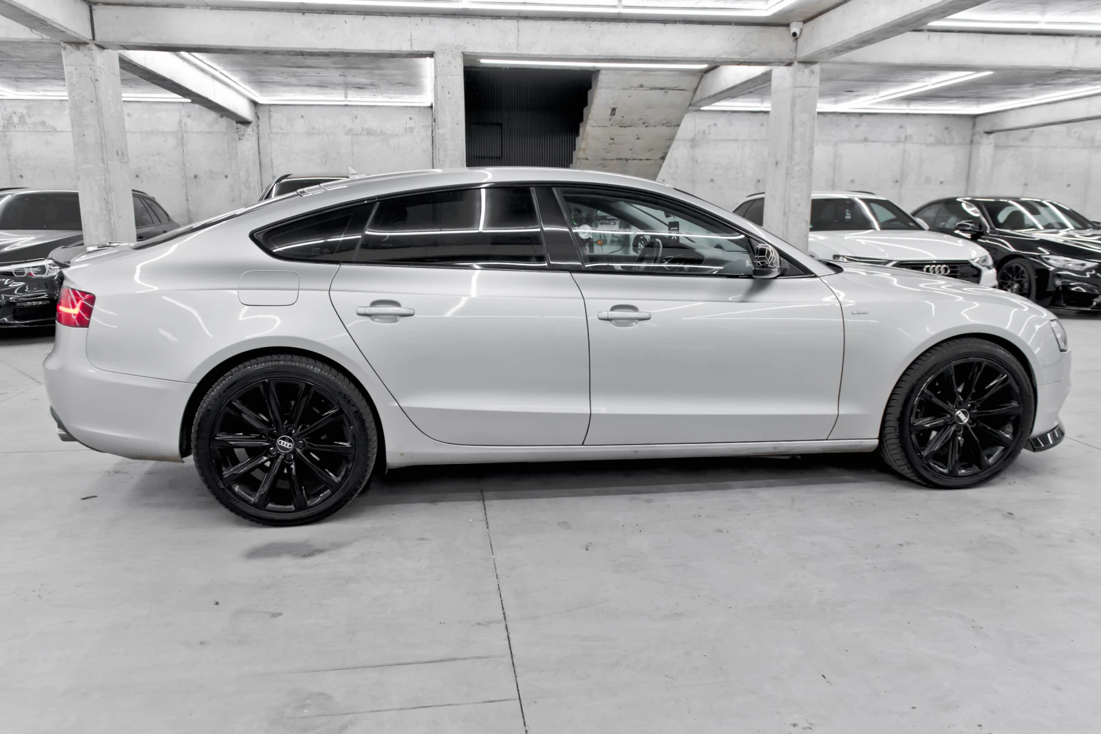 Audi A5 3.0TDI* 4x4* S5 Пакет, снимка 7 - Автомобили и джипове - 54908360