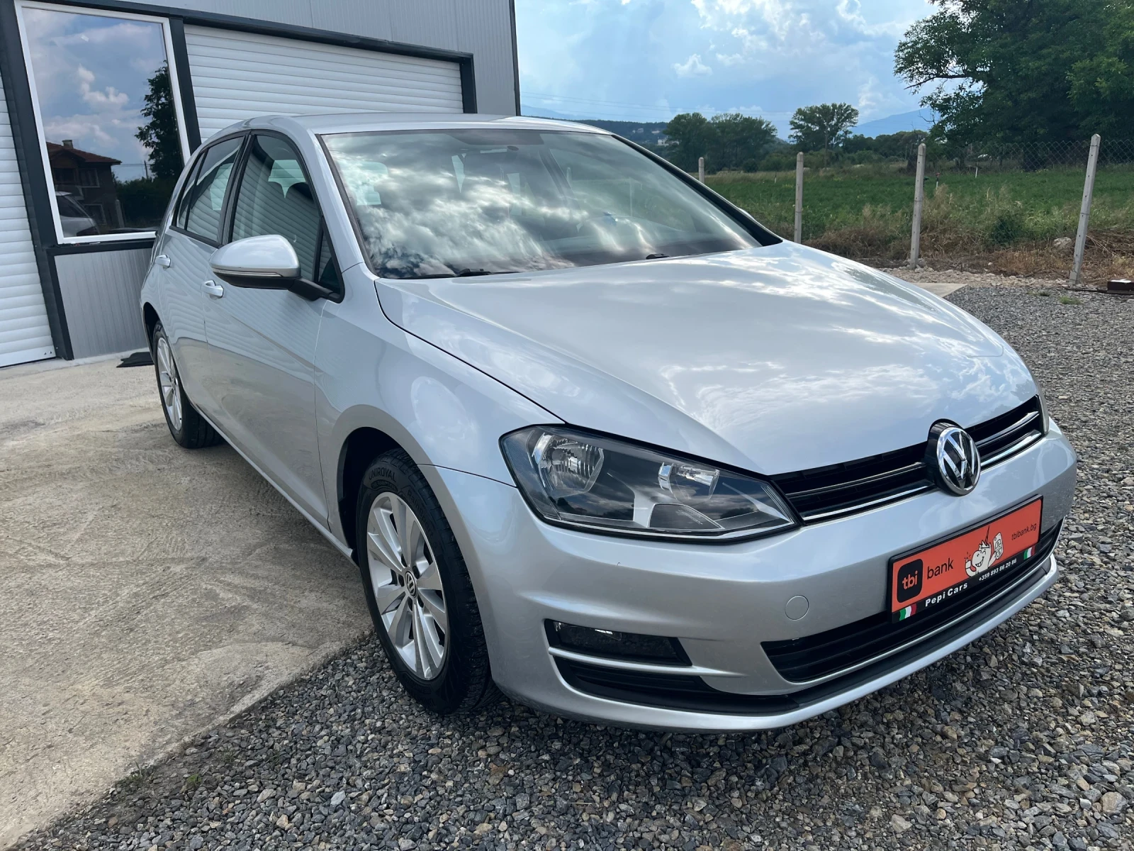 VW Golf 1.6TDi/ DSG-7SPPED, снимка 3 - Автомобили и джипове - 55022564