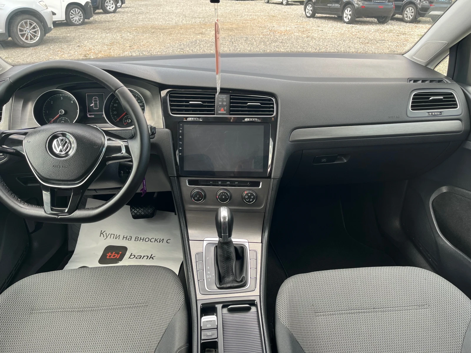 VW Golf 1.6TDi/ DSG-7SPPED, снимка 9 - Автомобили и джипове - 55022564