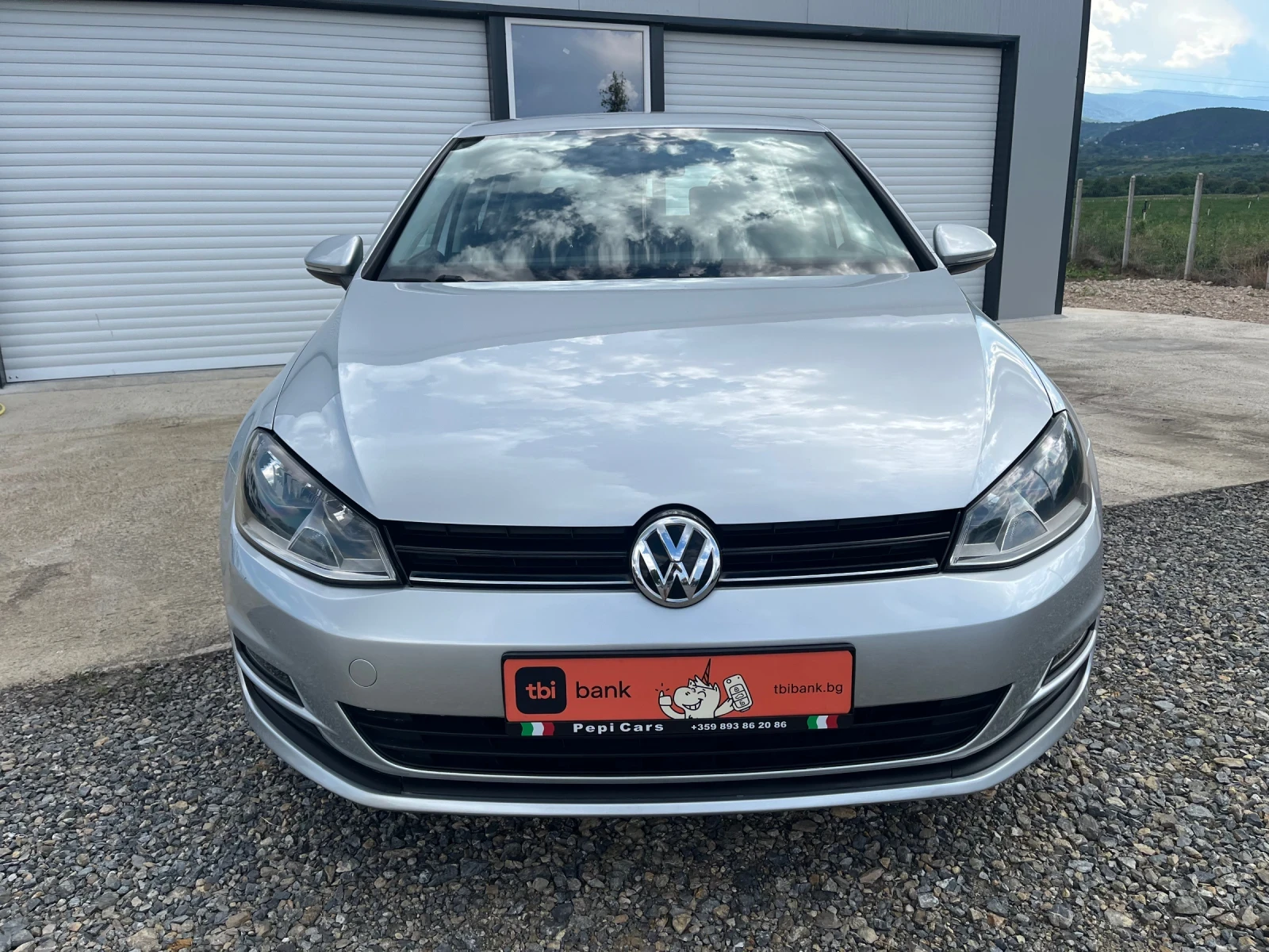 VW Golf 1.6TDi/ DSG-7SPPED, снимка 2 - Автомобили и джипове - 55022564