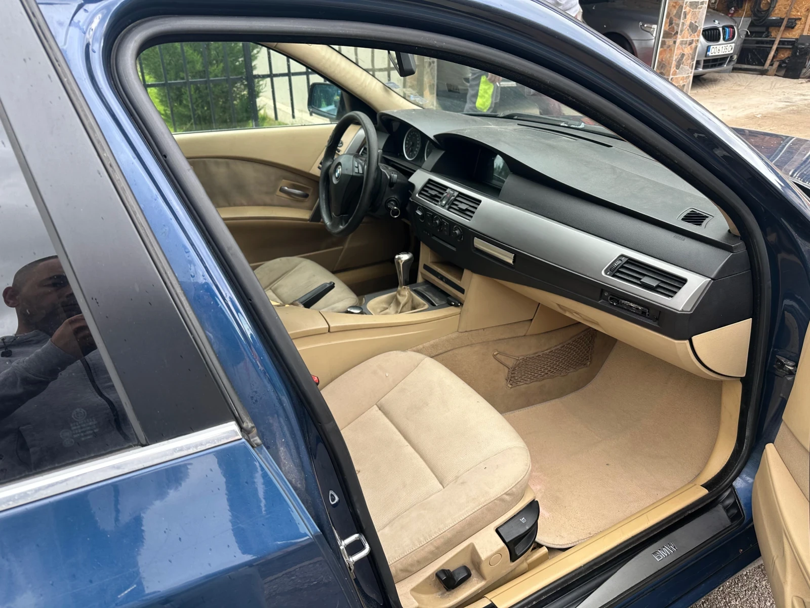 BMW 520, снимка 2 - Автомобили и джипове - 55044702