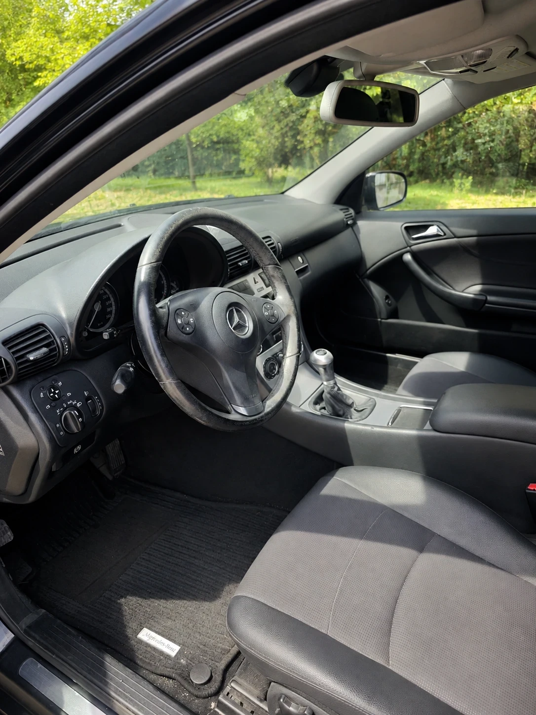 Mercedes-Benz CLC 180, снимка 3 - Автомобили и джипове - 55203148