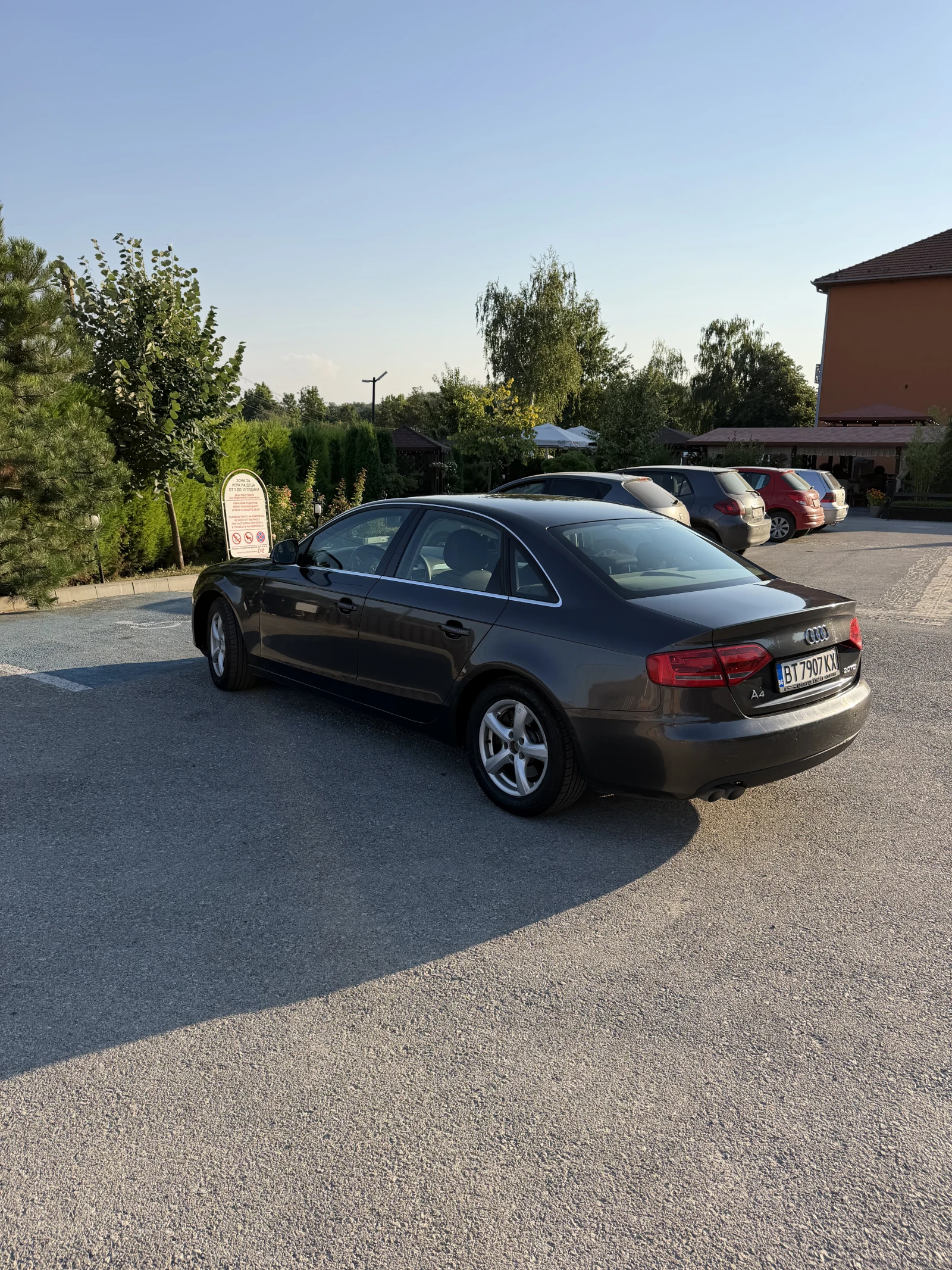 Audi A4, снимка 3 - Автомобили и джипове - 55569739