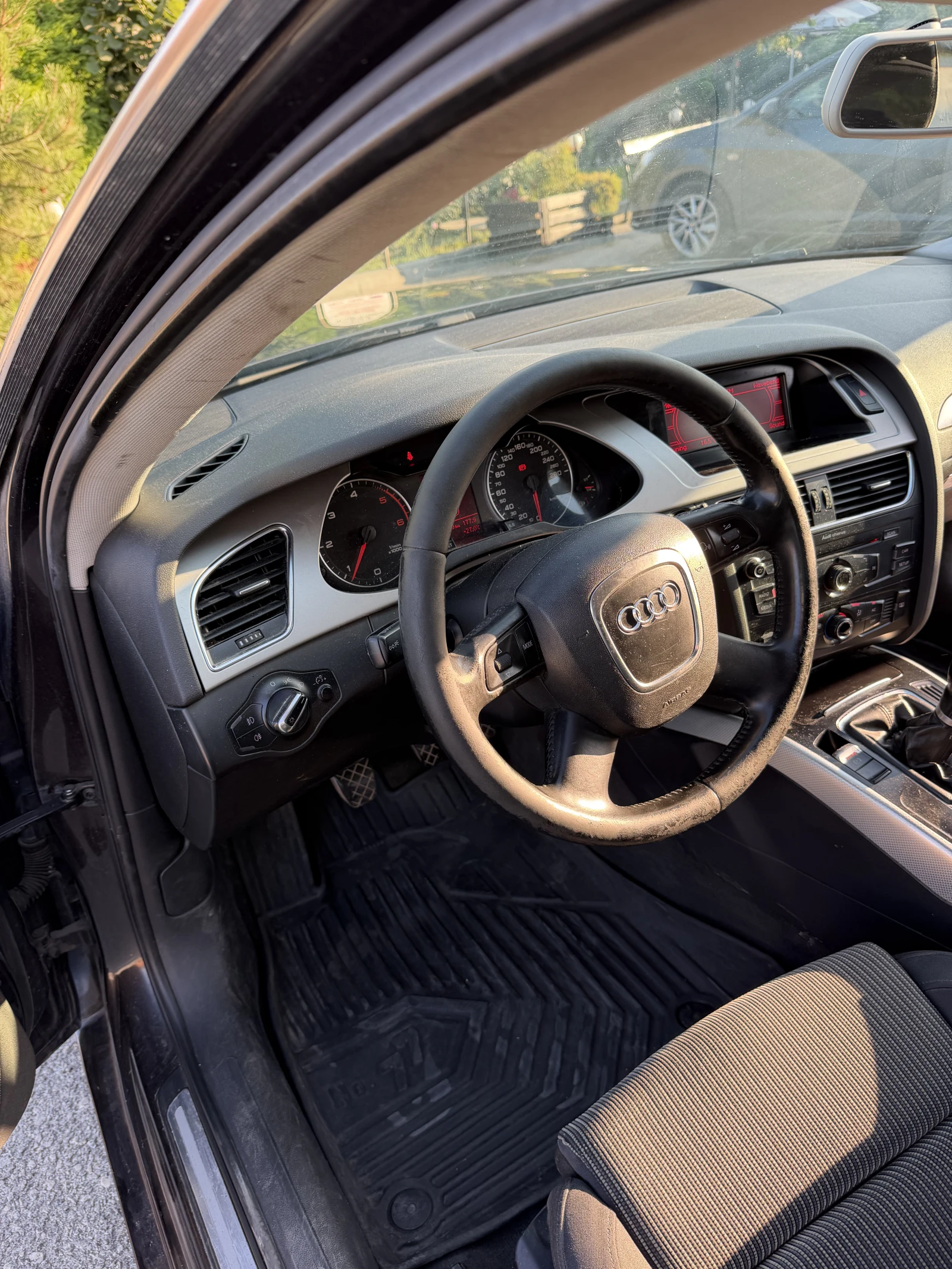Audi A4, снимка 6 - Автомобили и джипове - 55569739
