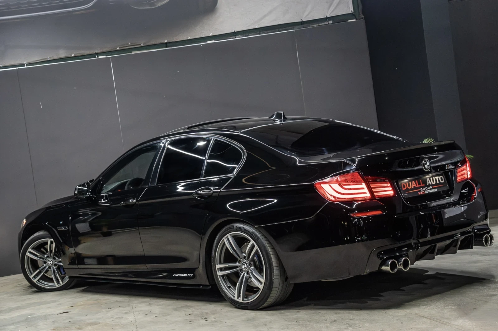 BMW 530 M-PERFORMANCE/DISTRONIK/SUNROOF/ОБДУХВАНЕ/START-ST, снимка 5 - Автомобили и джипове - 55599047