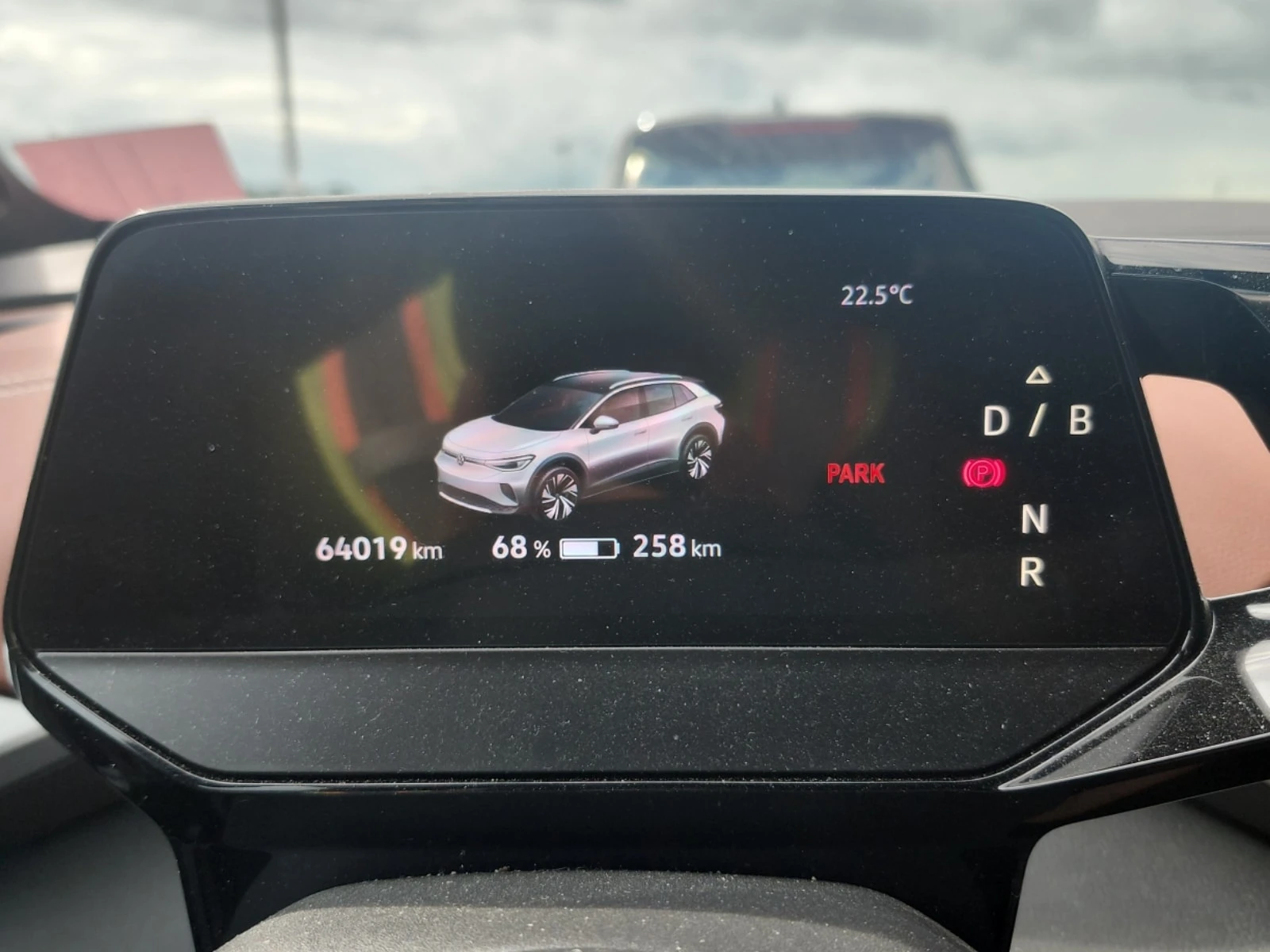 VW ID.4 * PRO * АВТОКРЕДИТ БЕЗ ПЪРВОНАЧАЛНА ВНОСКА* , снимка 9 - Автомобили и джипове - 56110047