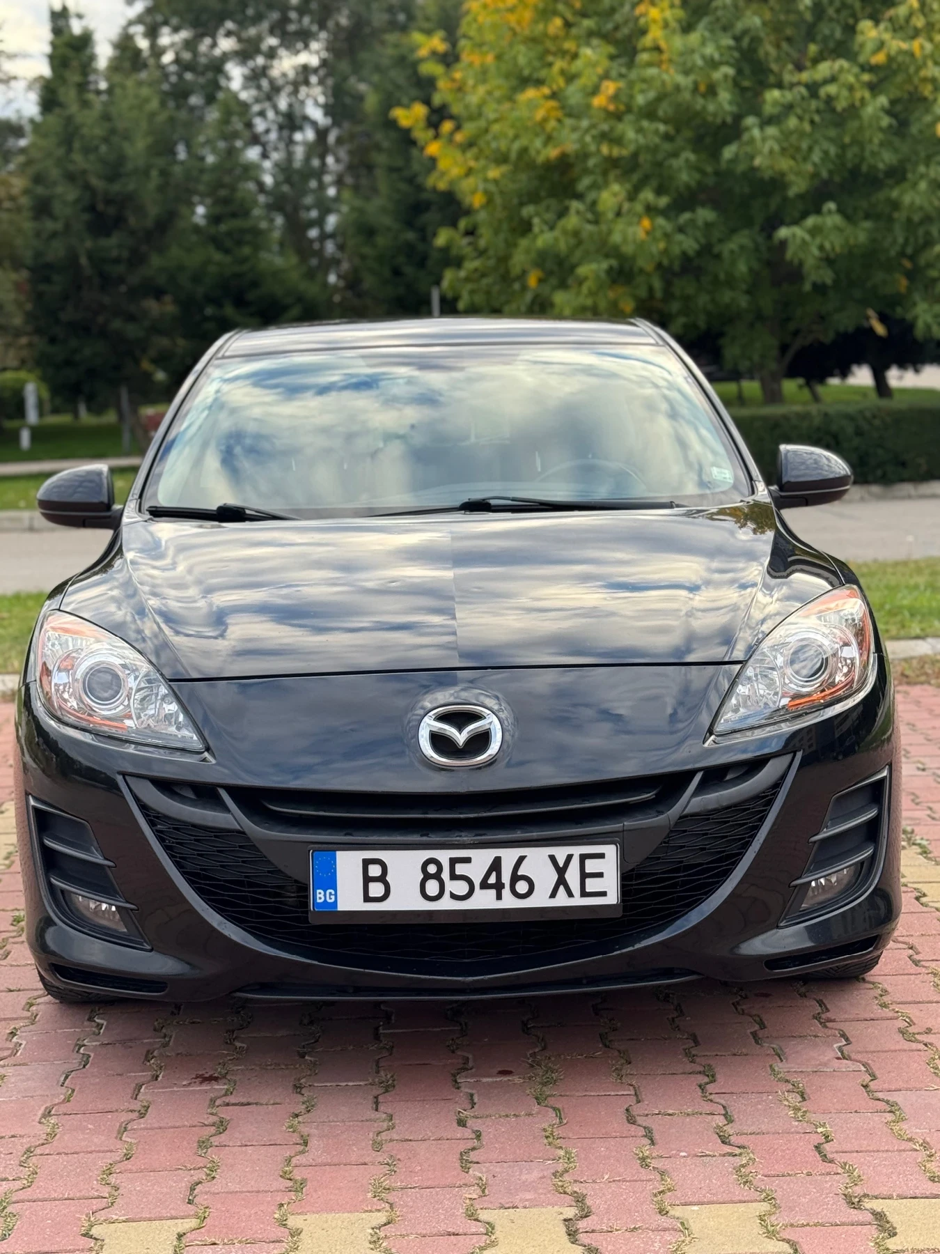 Mazda 3 1.6i, снимка 2 - Автомобили и джипове - 56172659