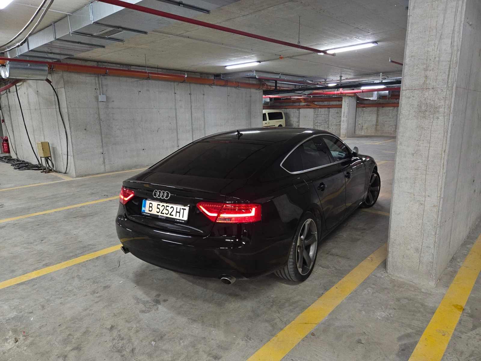 Audi A5 Sportback, снимка 8 - Автомобили и джипове - 56739093