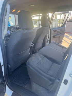 Toyota Hilux, снимка 10