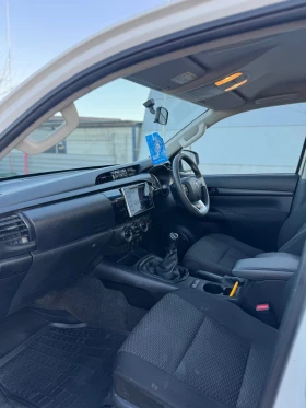 Toyota Hilux, снимка 11