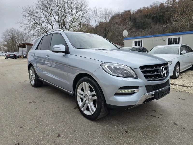 Mercedes-Benz ML 350 3.0CDI 258к.с. 4matic, снимка 2 - Автомобили и джипове - 47579152