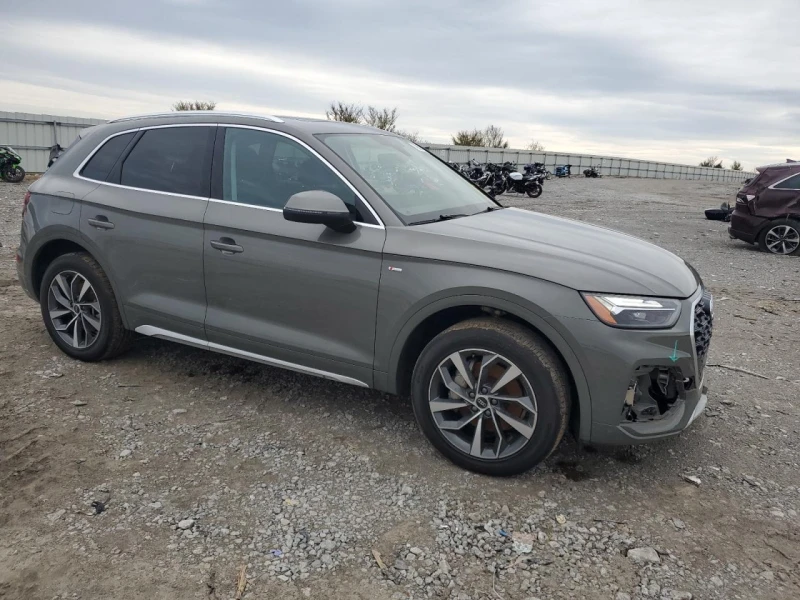 Audi Q5 45 TFSI* S-Line* Distronic* Digital Dash* B&O* , снимка 1 - Автомобили и джипове - 48616300