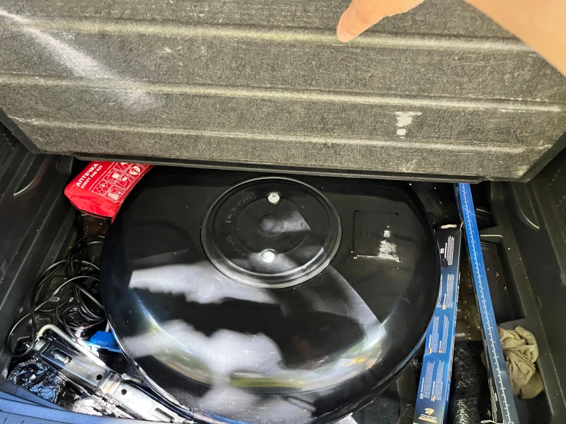 Hyundai Kona AWD, снимка 14 - Автомобили и джипове - 52120734