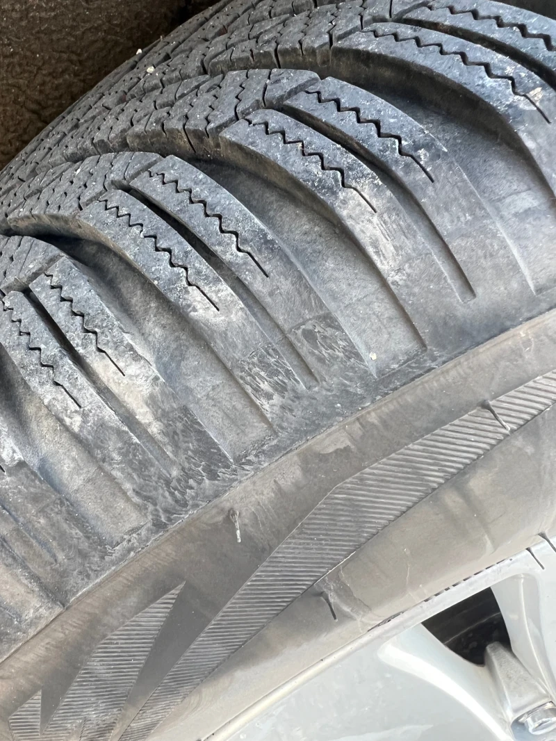 Honda Cr-v 2.0 i-VTEC 4x4 Automatic, снимка 3 - Автомобили и джипове - 53045028