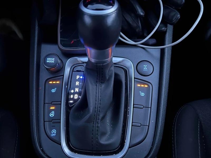 Hyundai Kona * Preferred * CARFAX * БЕЗ ПЪРВОНАЧАЛНА ВНОСКА, снимка 10 - Автомобили и джипове - 53283508