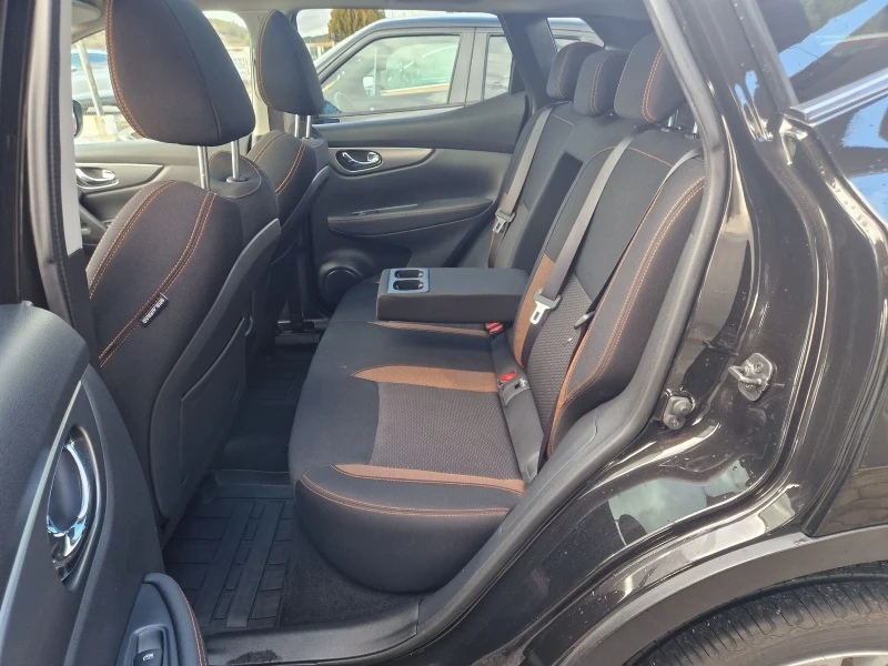 Nissan Qashqai 1.5DCi Full Led Tekna Euro6, снимка 9 - Автомобили и джипове - 53408948