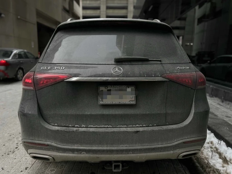 Mercedes-Benz GLE 350 / CARFAX /  360 / PANO / AMBIENT / DISTRONIC, снимка 4 - Автомобили и джипове - 53422699
