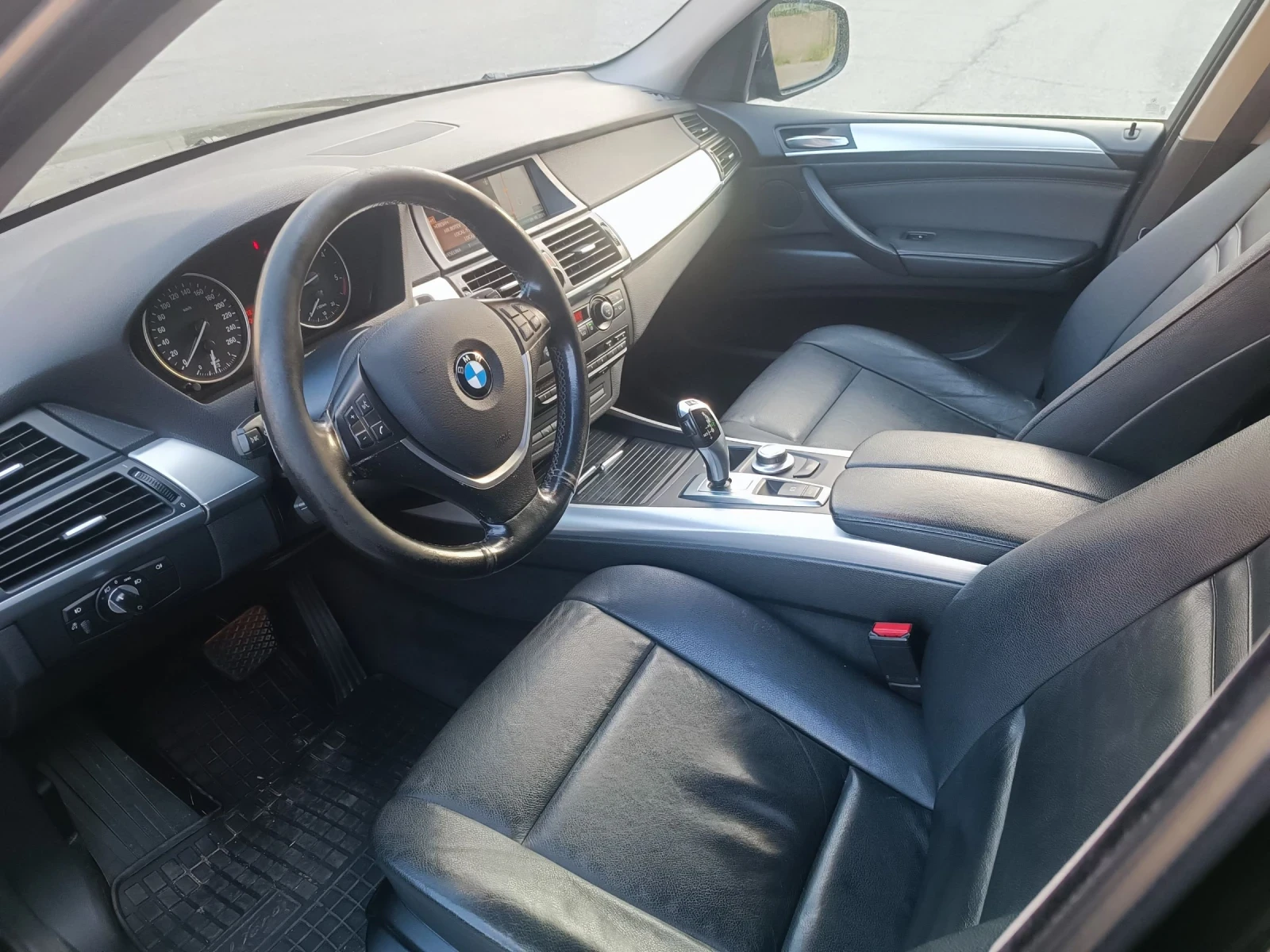 BMW X5 X-drive 3.0D - изображение 9
