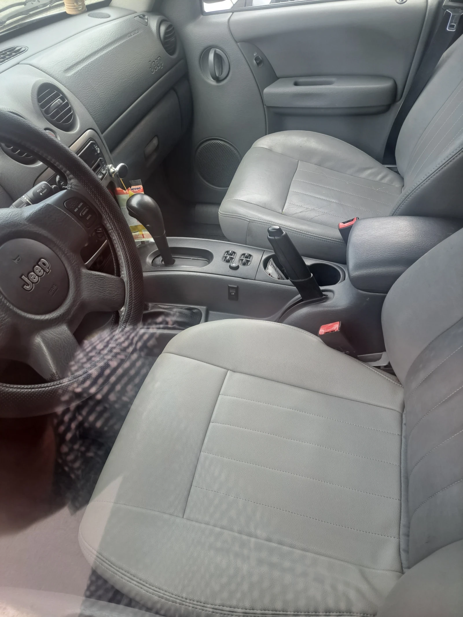 Jeep Cherokee  - изображение 3