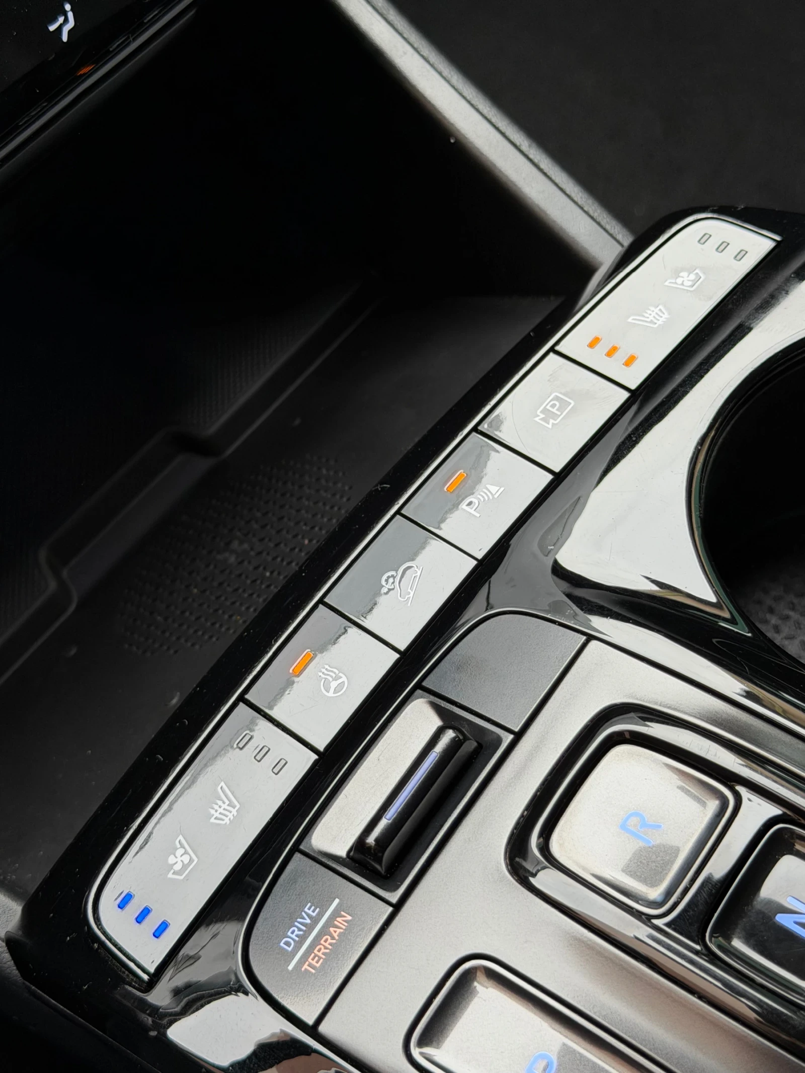 Hyundai Tucson 1.6 TGDI HEV N-LINE 4WD   | Mobile.bg   11