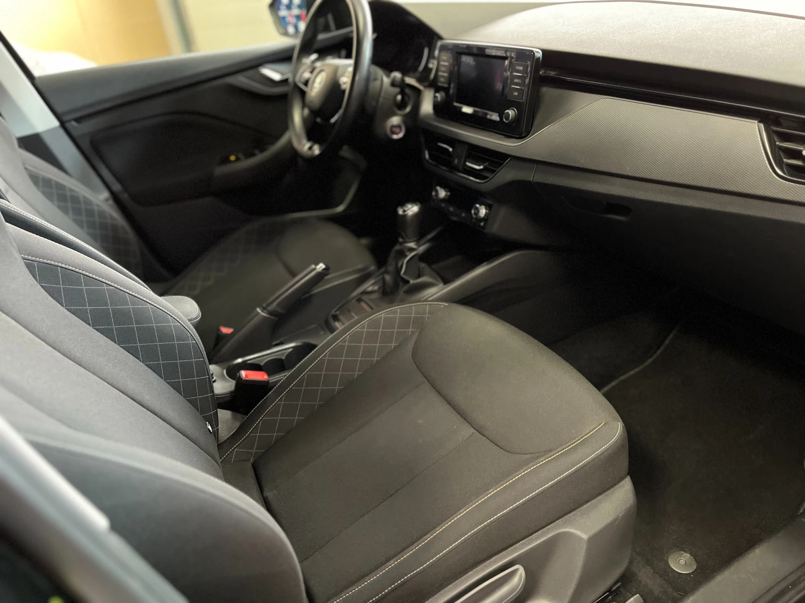 Skoda Kamiq / TUV- 90 000. | Mobile.bg   11