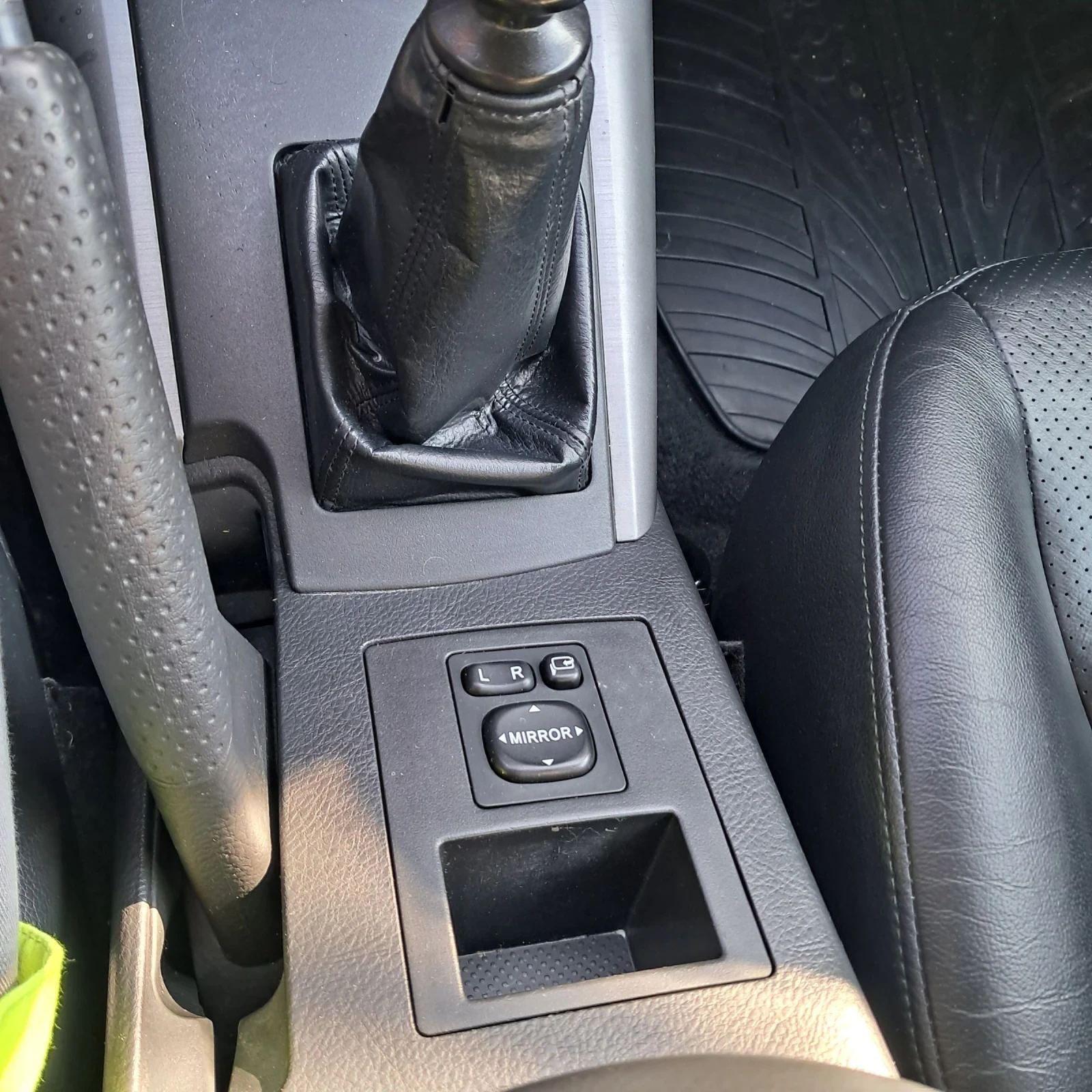 Toyota Rav4  - изображение 9