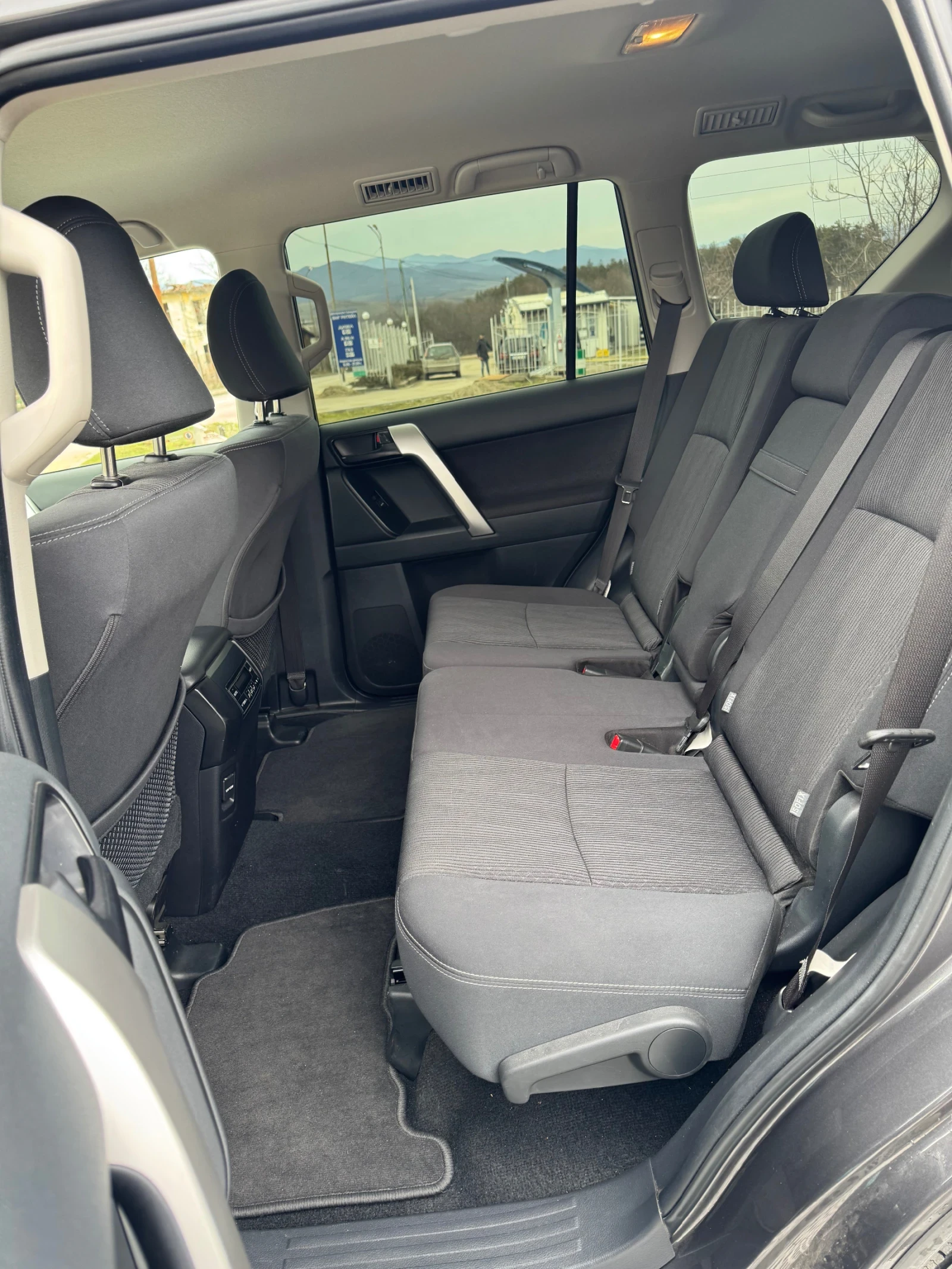 Toyota Land cruiser 2.8D | Mobile.bg � ����������� 13