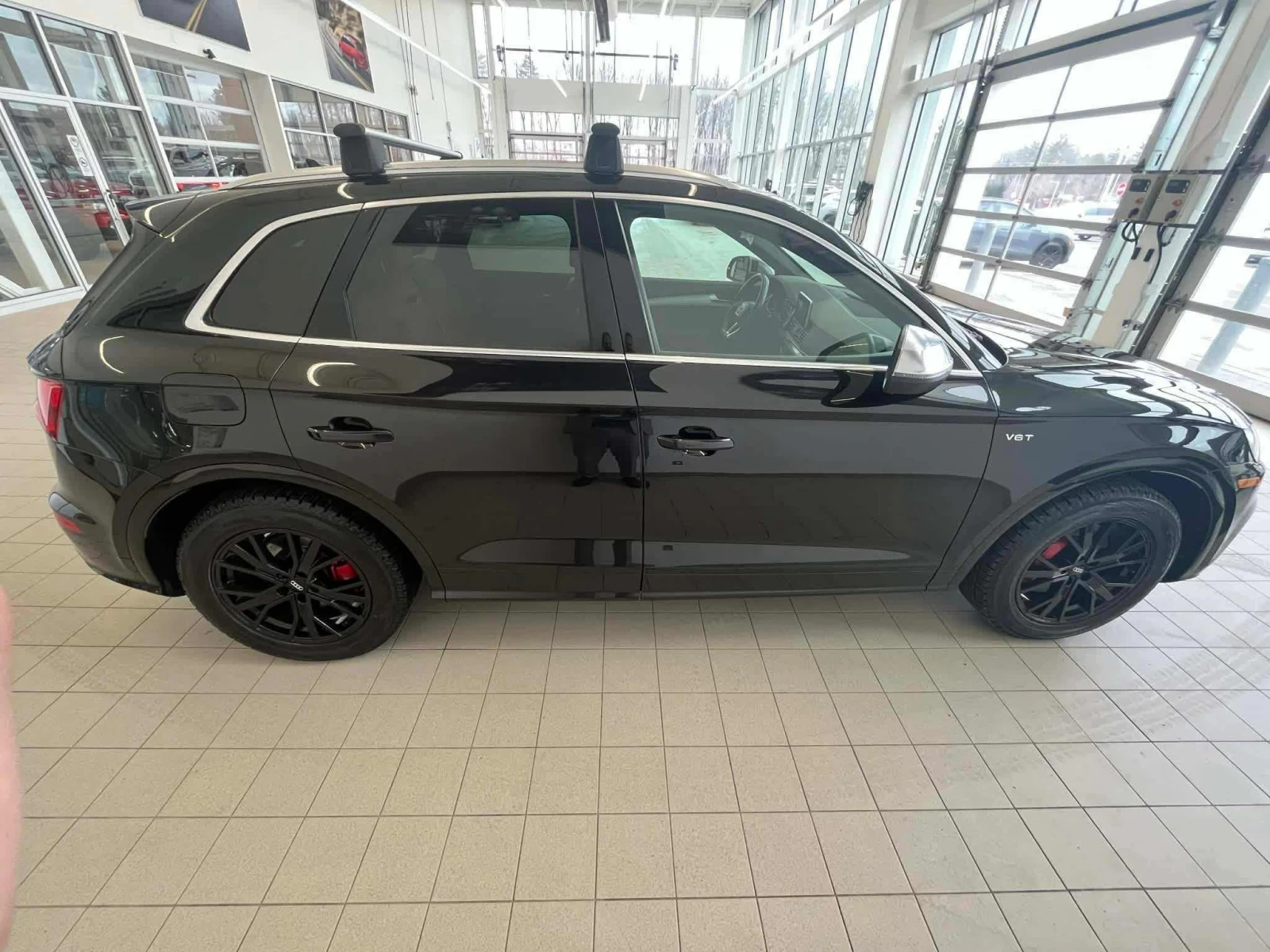 Audi SQ5 TECHNIK * CAR FAX * ПОДГРВЕ * ПАНОРАМА, снимка 3 - Автомобили и джипове - 54115751