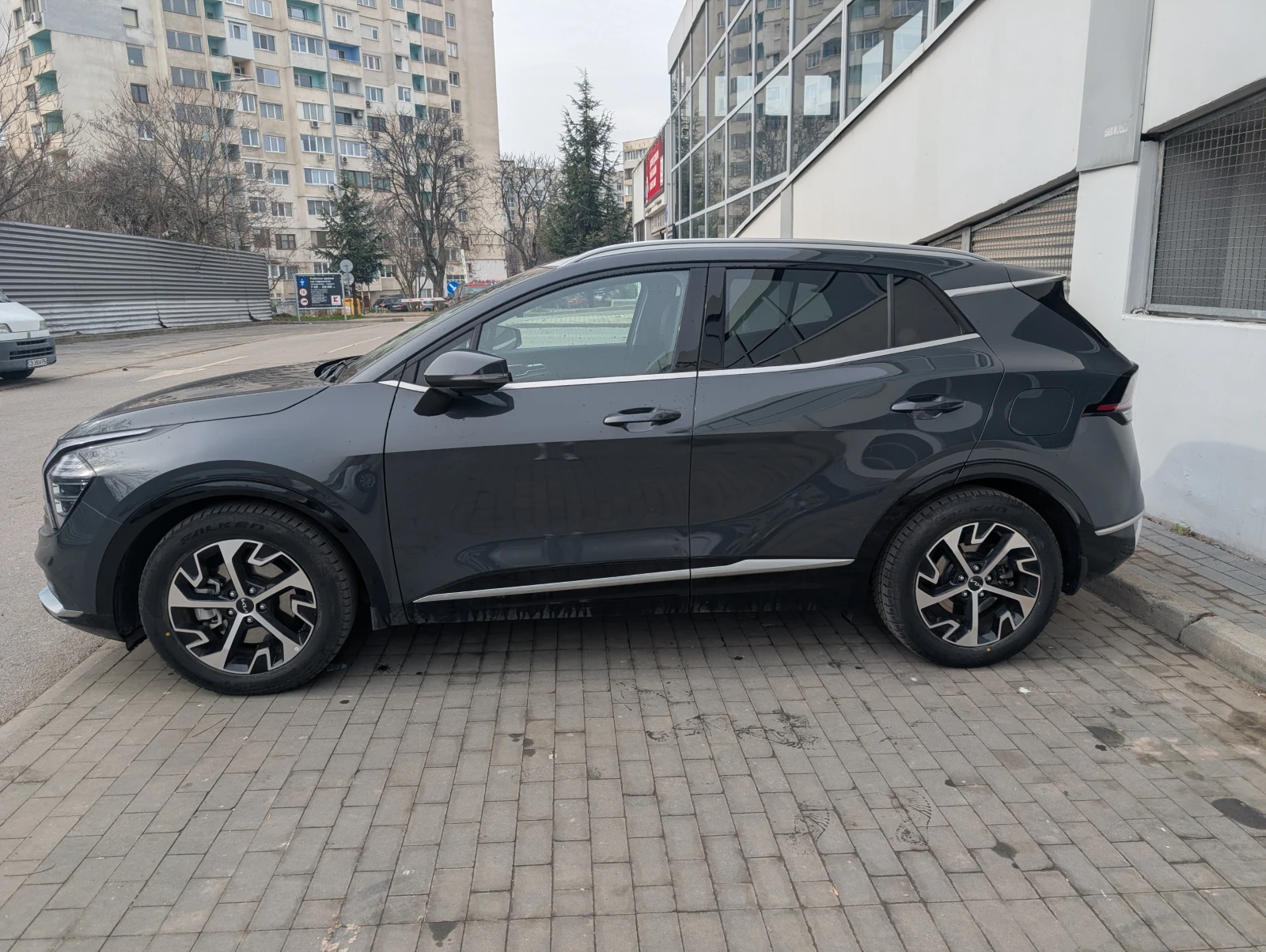 Kia Sportage, снимка 2 - Автомобили и джипове - 54128888
