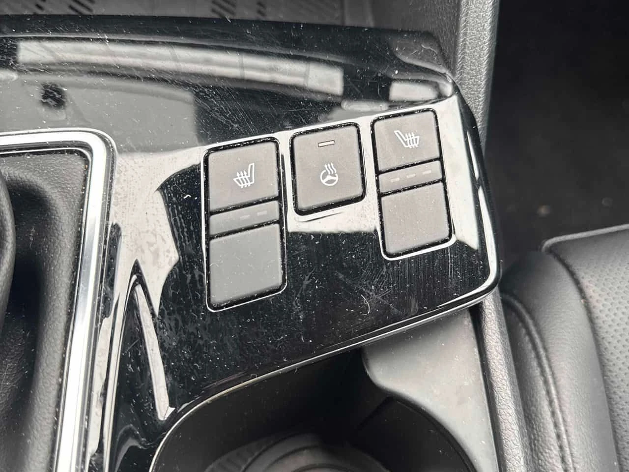 Kia Sportage * X Line AWD * DISTRONIC* 360КАМЕРИ* ПАНОРАМА* , снимка 10 - Автомобили и джипове - 54222385