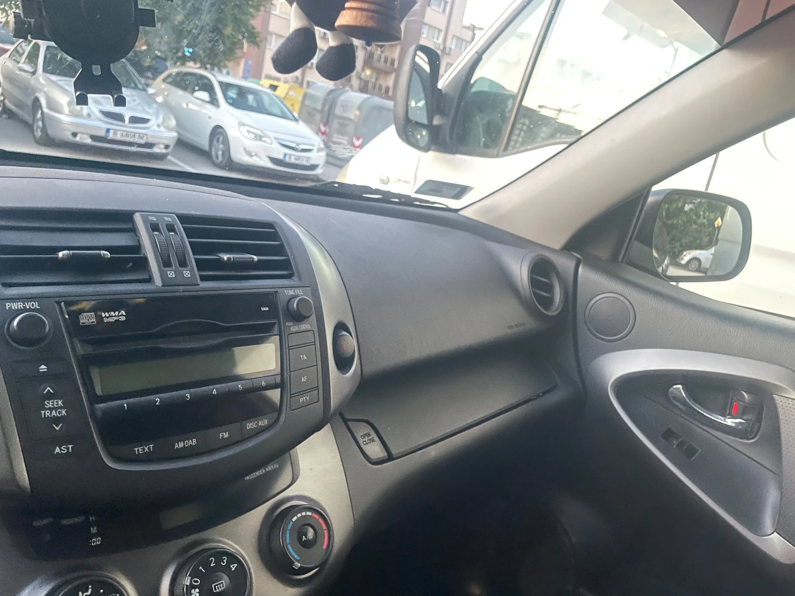 Toyota Rav4, снимка 2 - Автомобили и джипове - 54933310