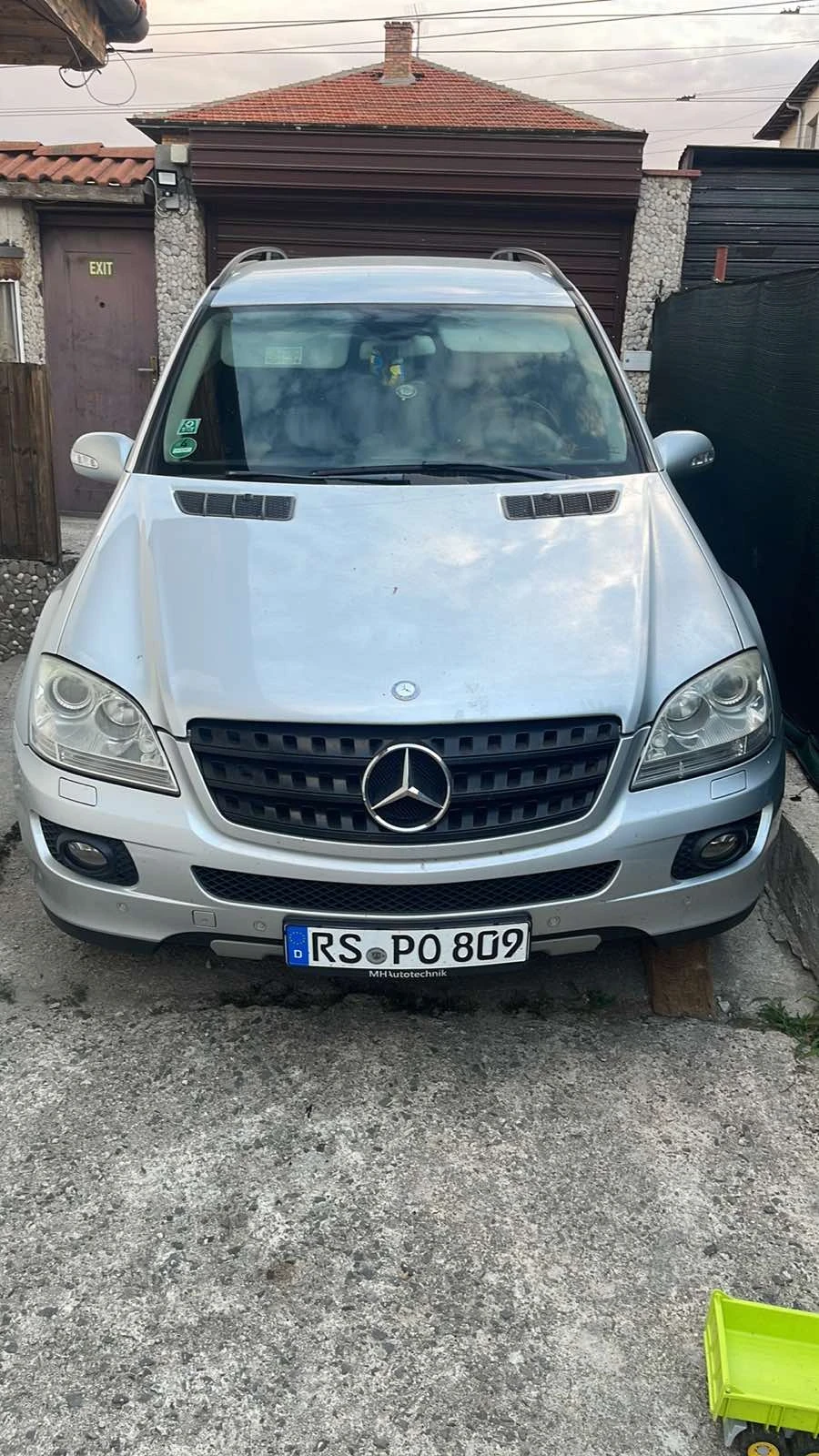 Mercedes-Benz ML 300