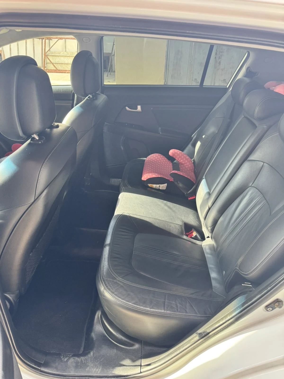 Kia Sportage, снимка 11 - Автомобили и джипове - 55623766