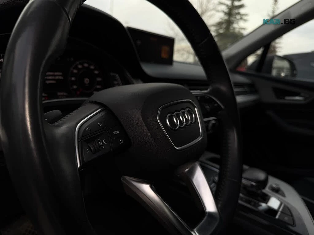 Audi Q7 TECHNIK* DISTRONIC* ОБДУХ* 360, снимка 10 - Автомобили и джипове - 55695506