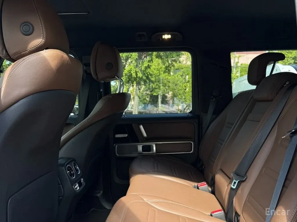 Mercedes-Benz G 400 DISTRONIC | HEADS UP | VENTED | 360, снимка 8 - Автомобили и джипове - 55960351