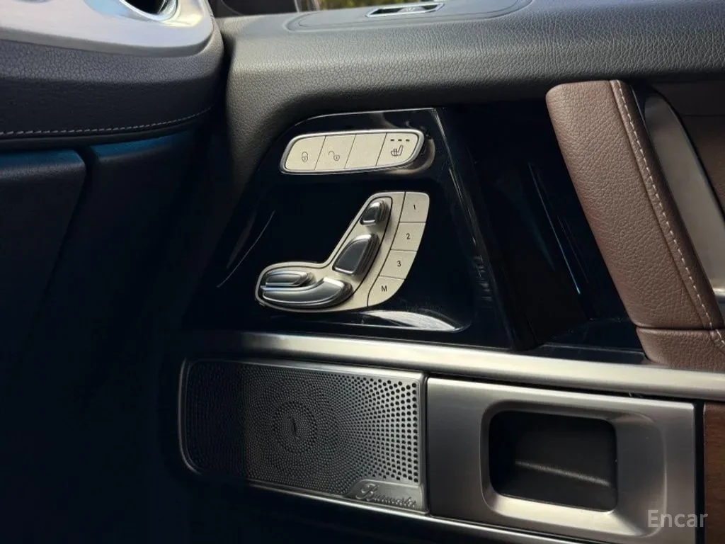 Mercedes-Benz G 400 DISTRONIC | HEADS UP | VENTED | 360, снимка 16 - Автомобили и джипове - 55960351