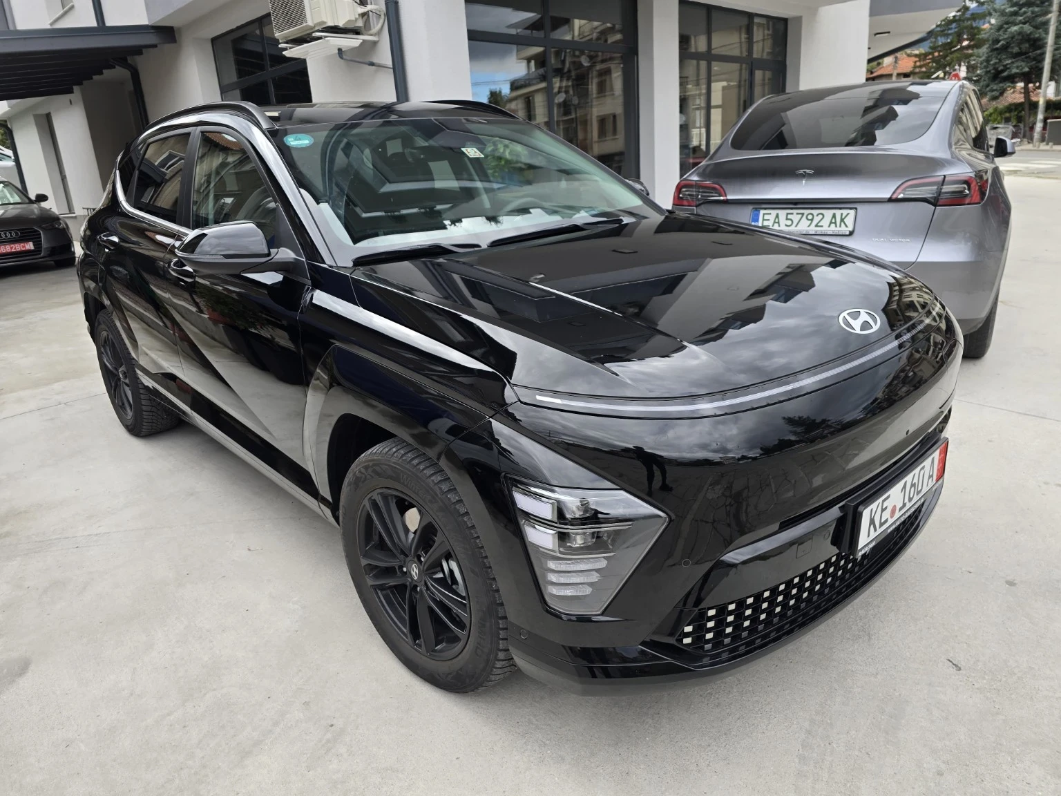 Hyundai Kona Prime 65.4kw НОВА 360cam  distronic, снимка 4 - Автомобили и джипове - 56245513