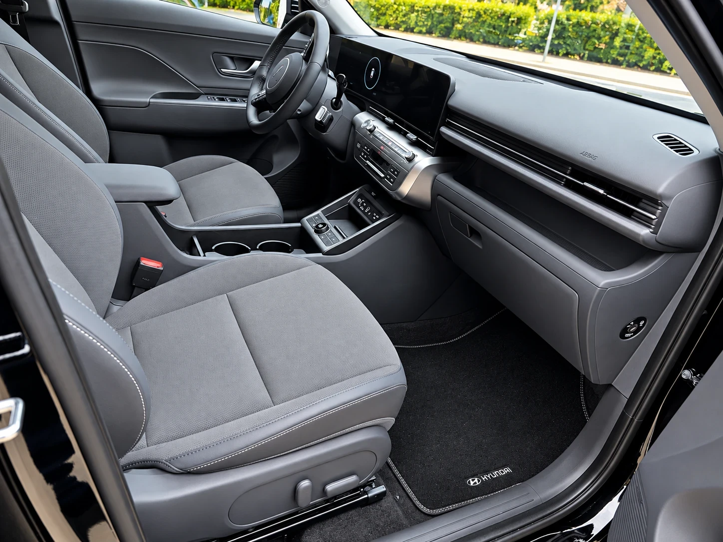Hyundai Kona Prime 65.4kw НОВА 360cam  distronic, снимка 9 - Автомобили и джипове - 56245513