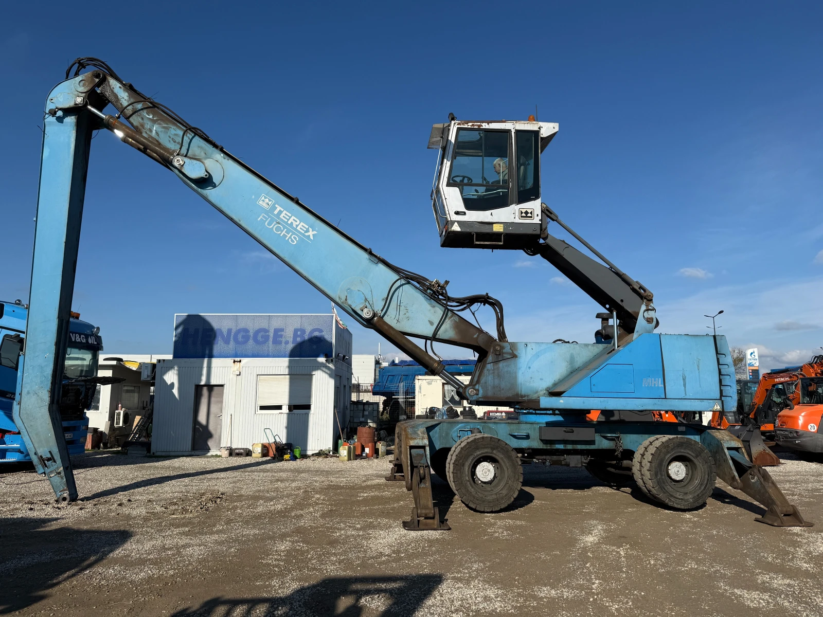  Fuchs MHL 350 | Mobile.bg   10