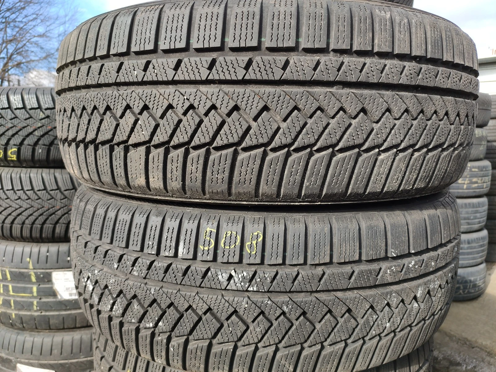 Гуми Зимни 215/50R19, снимка 5 - Гуми и джанти - 56725158