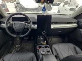 Ford Mustang Mach-E * * CARFAX * * АВТО КРЕДИТ * * , снимка 4