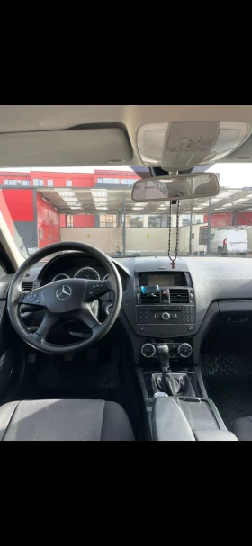 Mercedes-Benz C 200, снимка 7