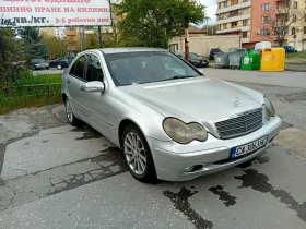 Mercedes-Benz C 220, снимка 2