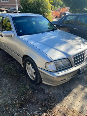     Mercedes-Benz C 200