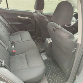 Toyota Auris 1.6 MMT, снимка 9