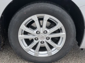 Toyota Verso 1.8 147к.с Панорама, Сервизна история!, снимка 16