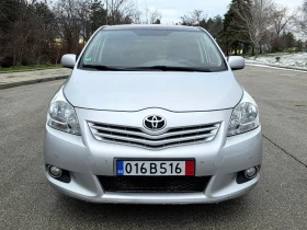 Toyota Verso 1.8 147к.с Панорама, Сервизна история!, снимка 2