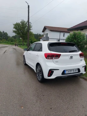 Kia Rio - 15500 € / 30315.36 лв. - 36313341 3